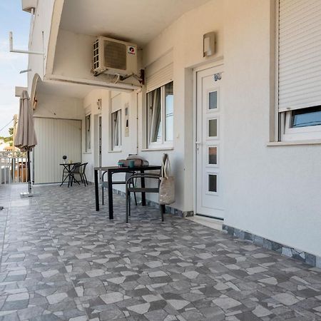 Apartments Nico Неум Екстериор снимка