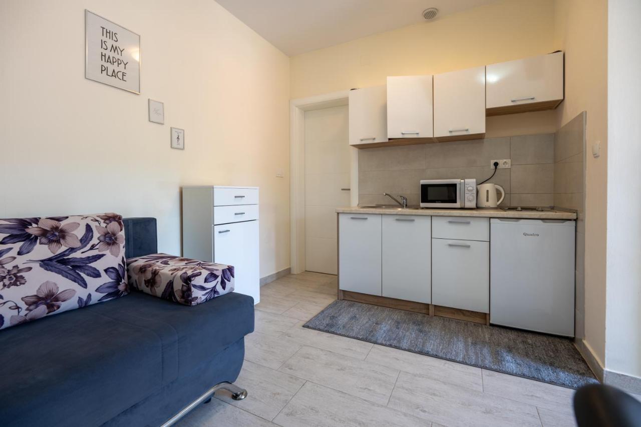 Apartments Nico Неум Екстериор снимка